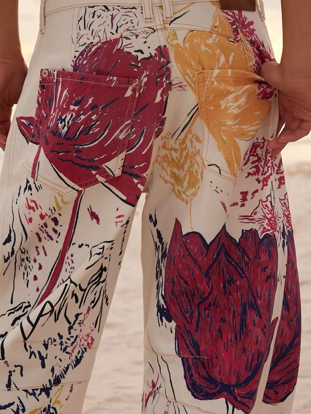 We The Free Good Luck Printed Barrel Jeans Tulips 33